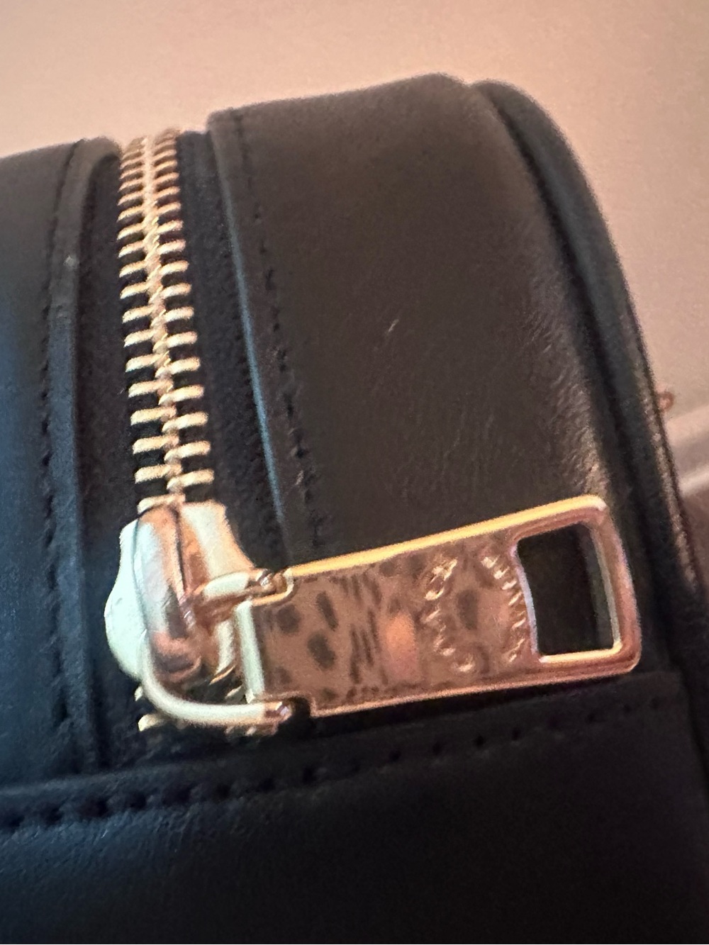 NEW Coach Cammie Black Gold Quilted Leather Shoulder Bag Camera Bag - Picture 6 of 11